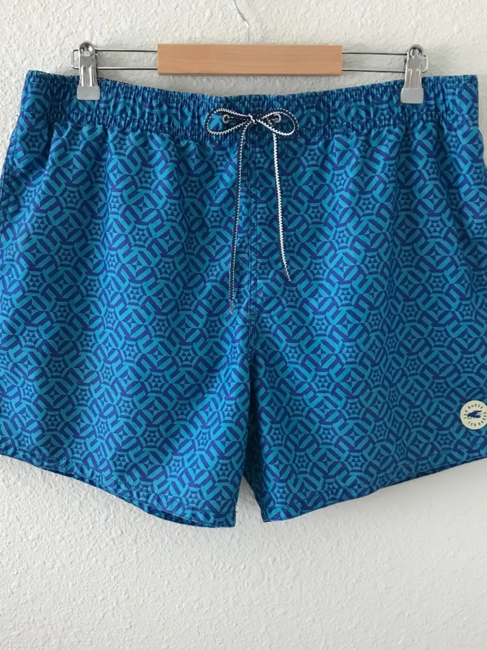 Ted Baker Mens Blue Geometric Print Swim Trunks 2XL/6 The Worlds Your Oyster